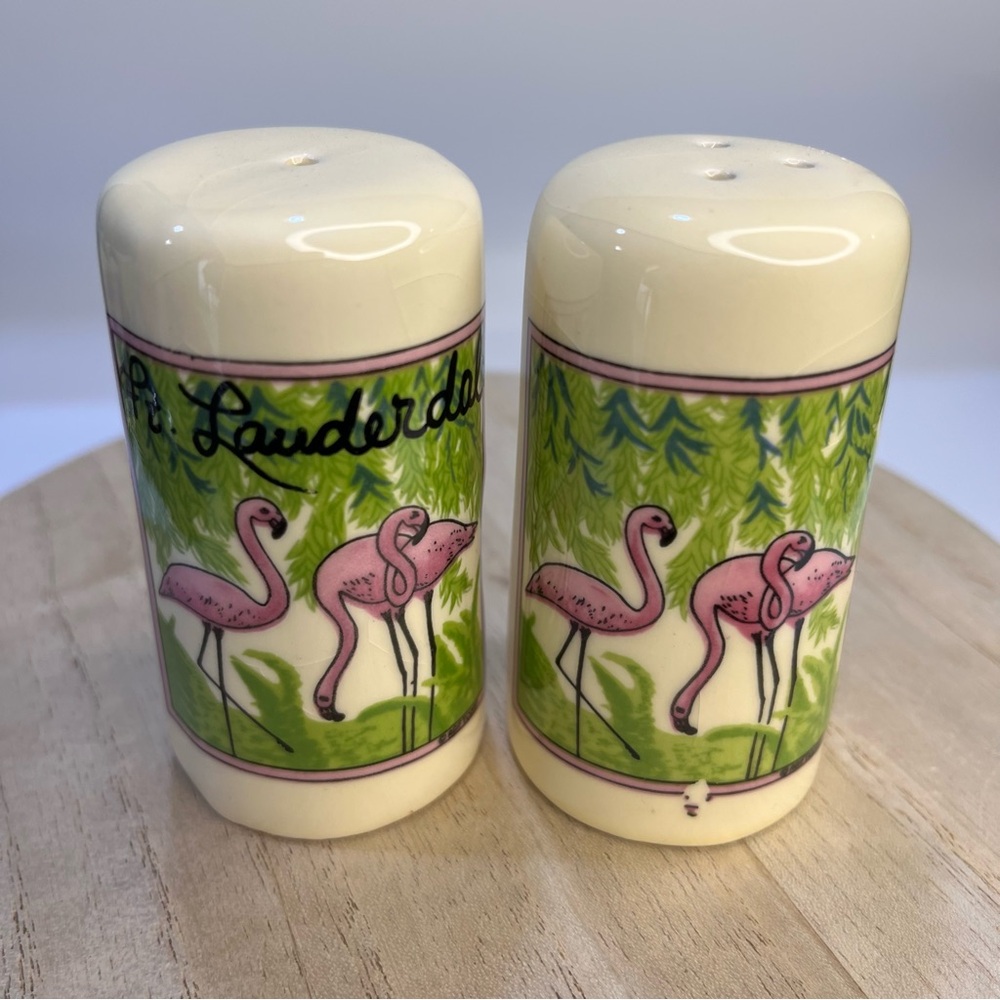 Vintage Salt and Pepper Shakers Florida Pink Flamingo